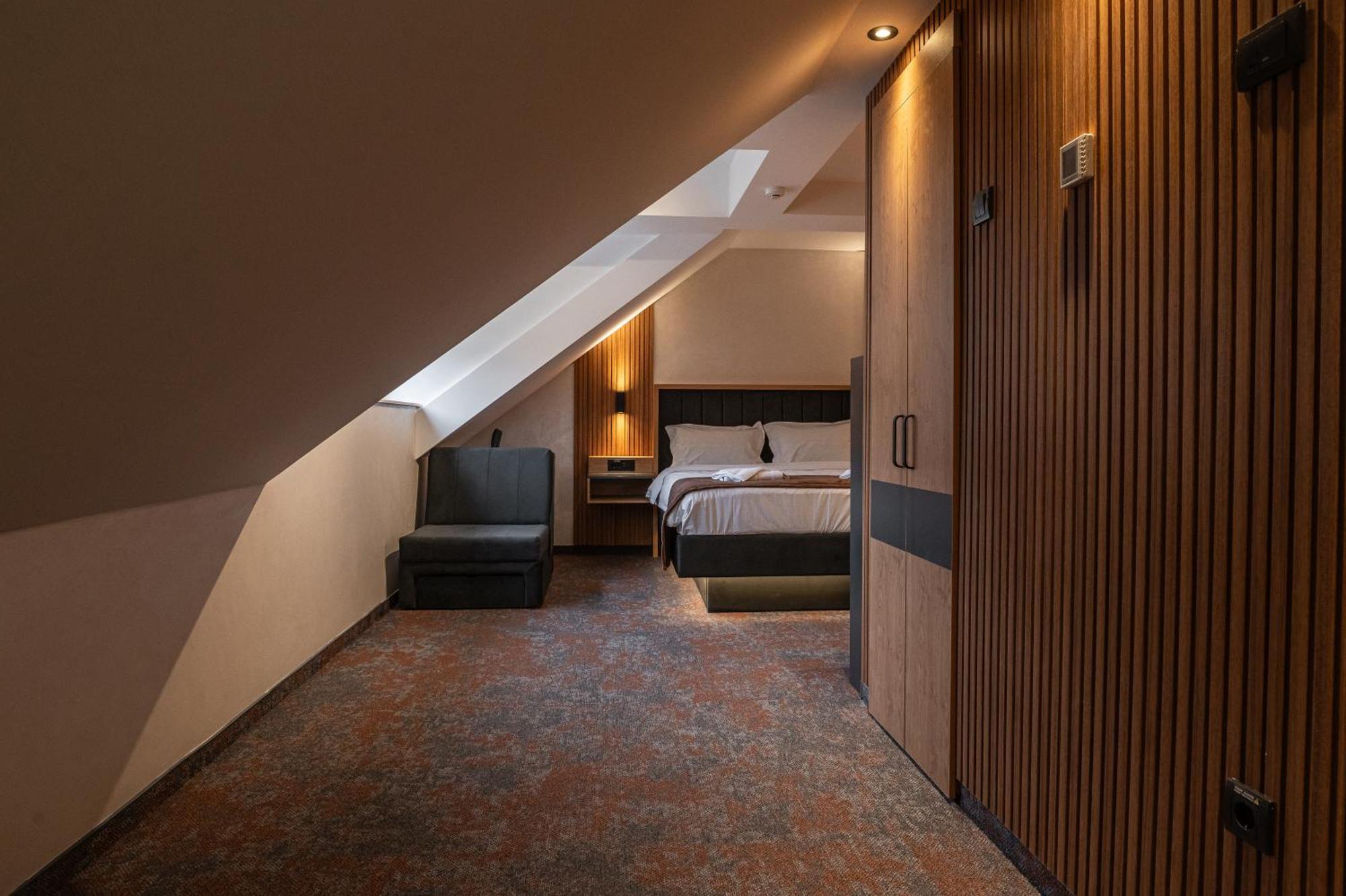 Hotel Astral Szabács Szoba fotó