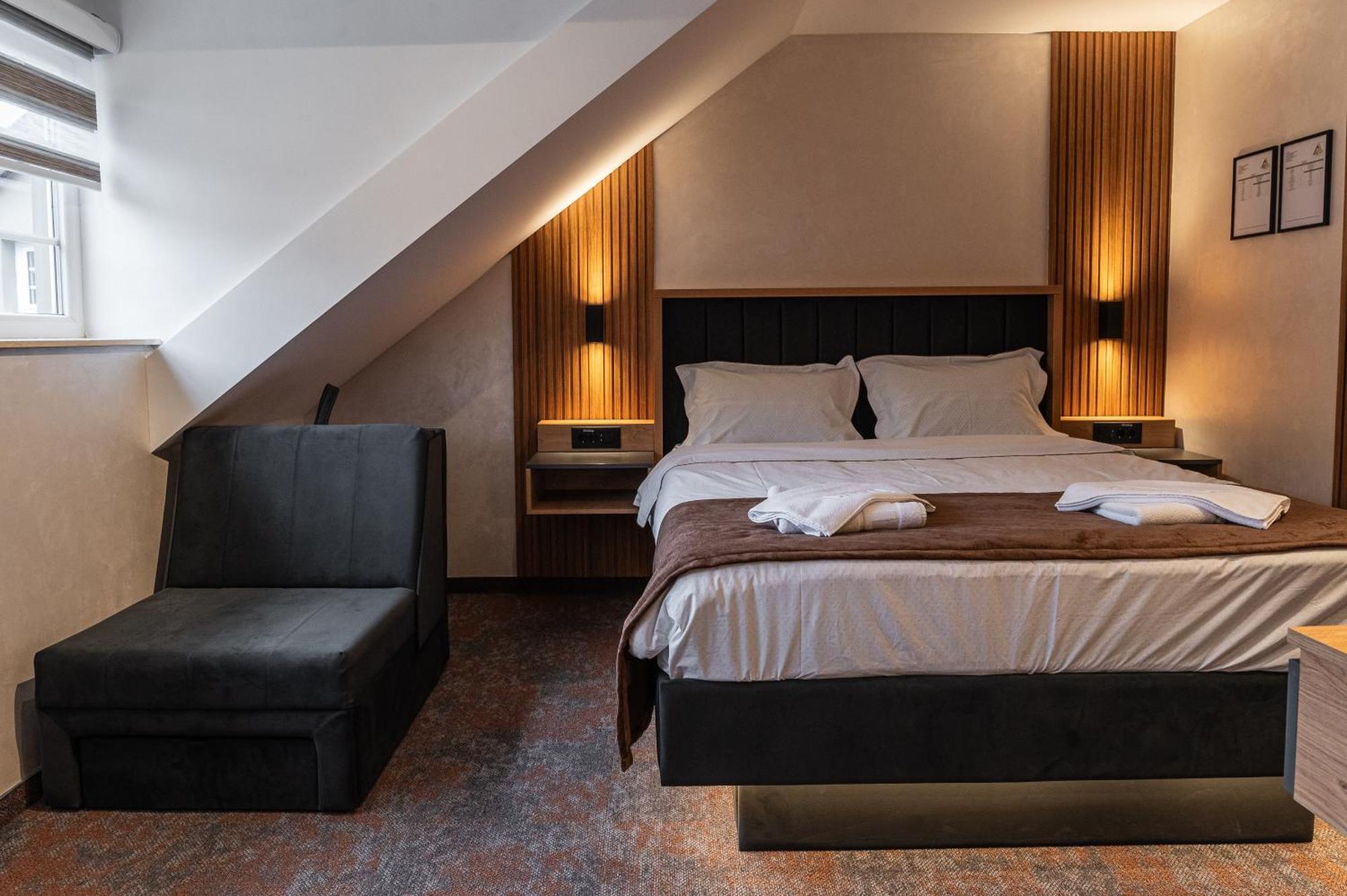 Hotel Astral Szabács Szoba fotó